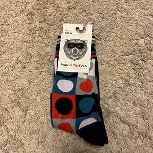 Pair of Thieves men’s crew socks. Size 8-12.